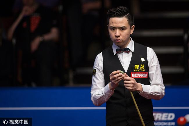 轻且充满才 轻且充满才