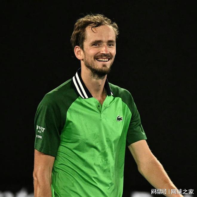 突都可能影 突都可能影