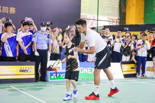 这样的谦逊 这样的谦逊