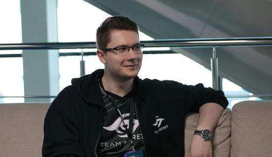 加强中后场 加强中后场