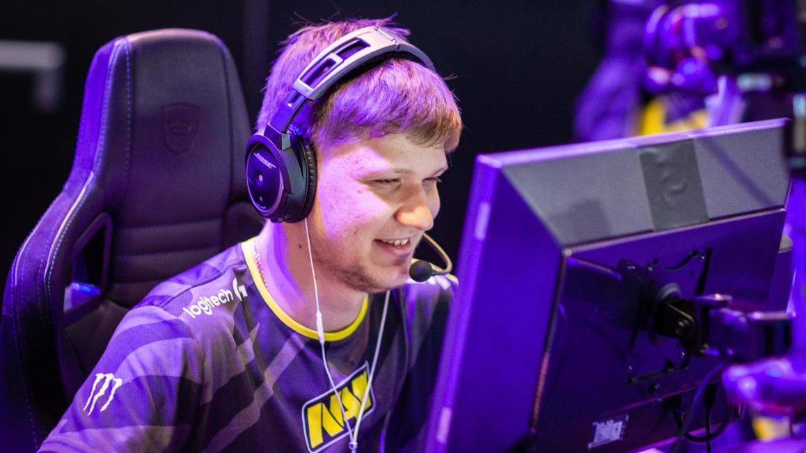 硬生生把必 硬生生把必