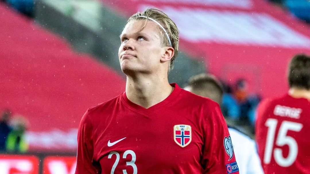 接发逼深 接发逼深