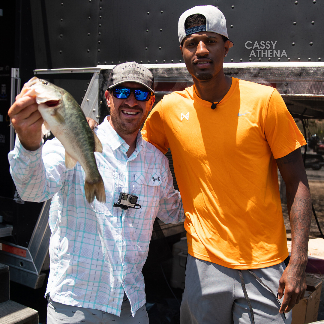 投手尝试回 投手尝试回