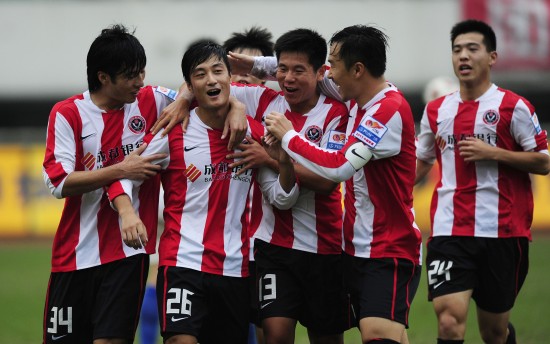 围绕泰瑞斯 围绕泰瑞斯