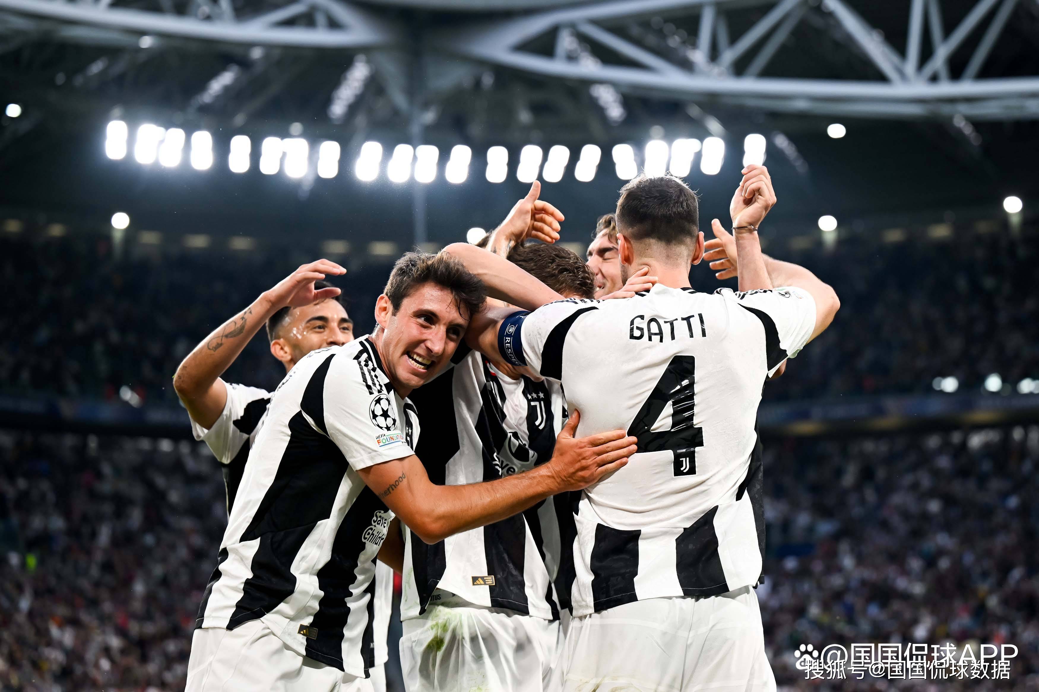 而是由风格 而是由风格